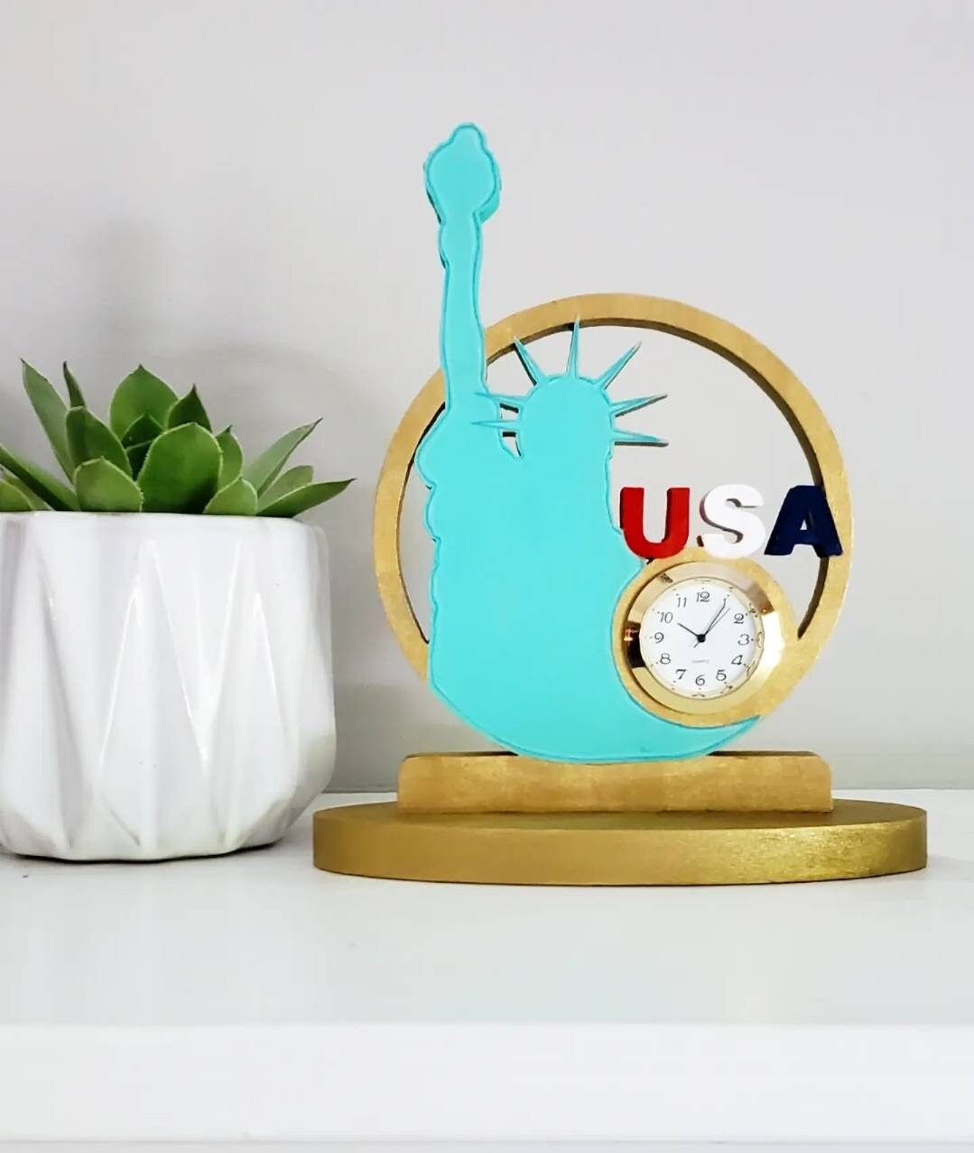 Statue of Liberty clock
